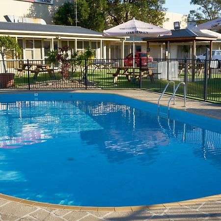 Ashwood Motel Госфорд Екстериор снимка