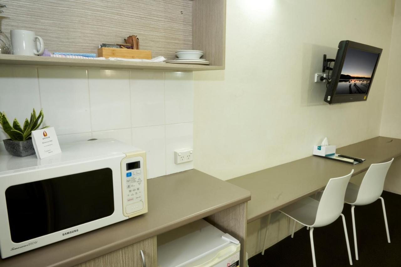 Ashwood Motel Госфорд Екстериор снимка