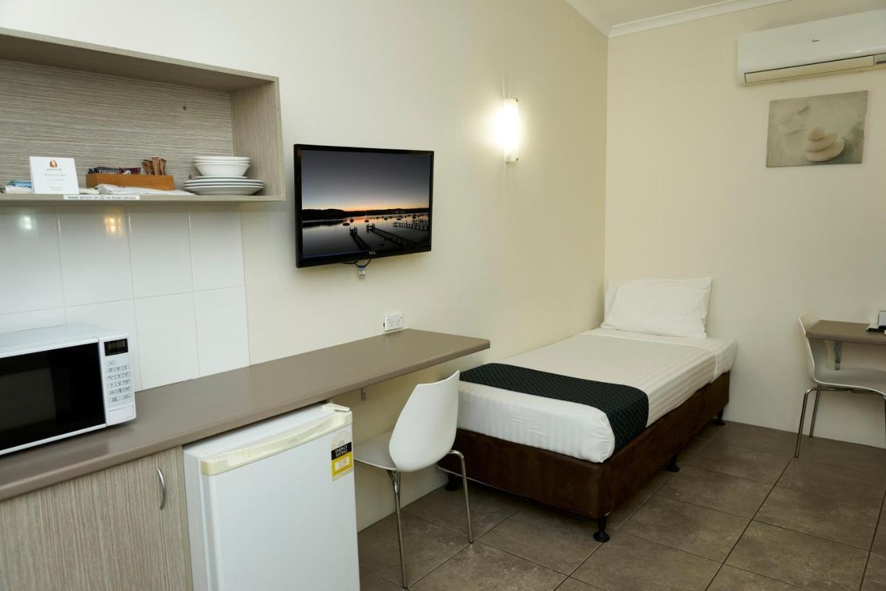 Ashwood Motel Госфорд Екстериор снимка